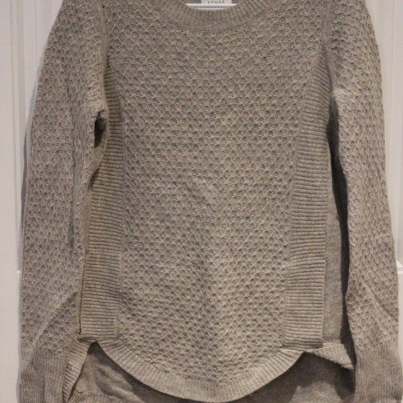 2/$60 🏷 Kenar Light Grey Soft Wool Sweater Size M - Picture 2 of 3